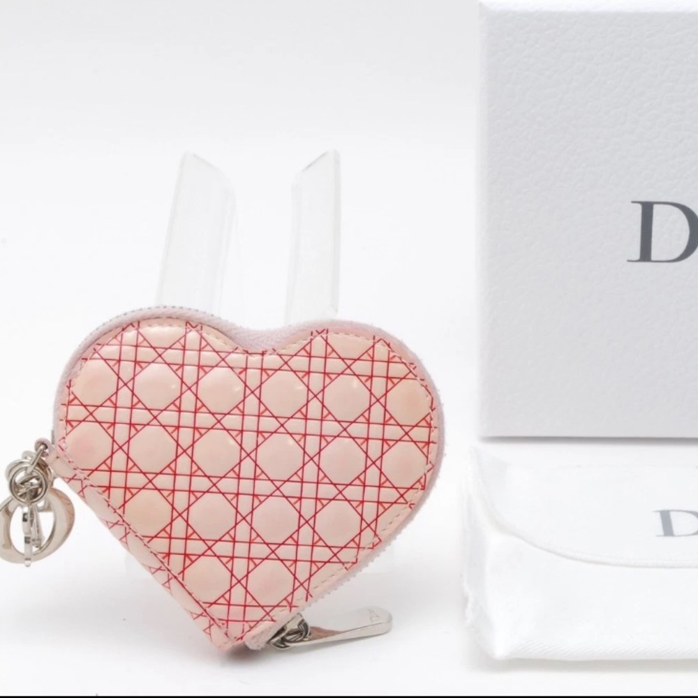🩷Dior heart coin case purse enamel pink🩷